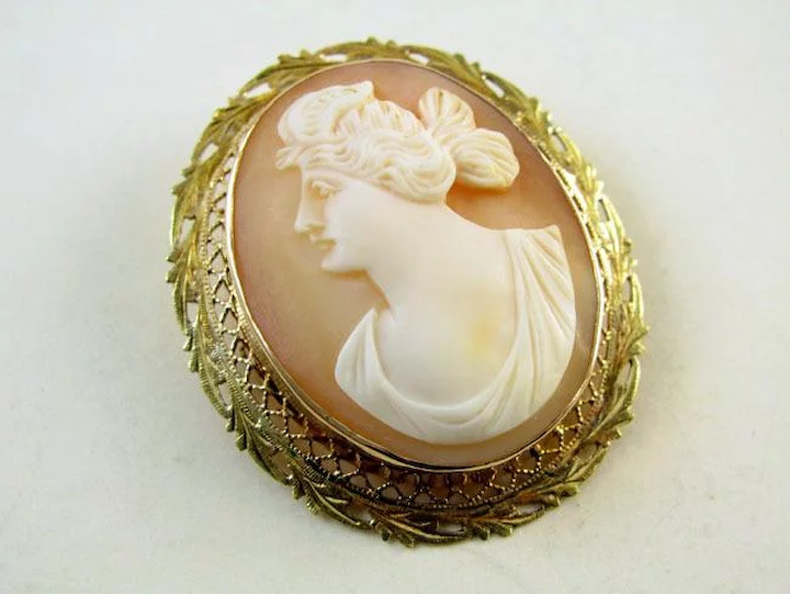 Antique Edwardian gold filigree cameo brooch pin : Sunday and .