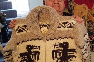 Cowichan Sweater | The Canadian Encycloped