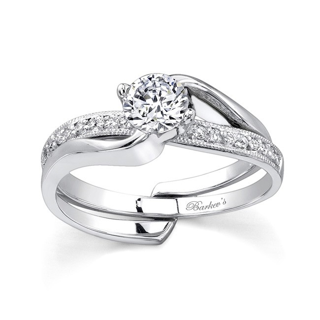 Barkev's White gold diamond engagement ring set