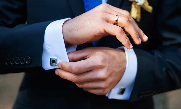 8 of the best men's engagement rings for a Leap Year proposal | HELL