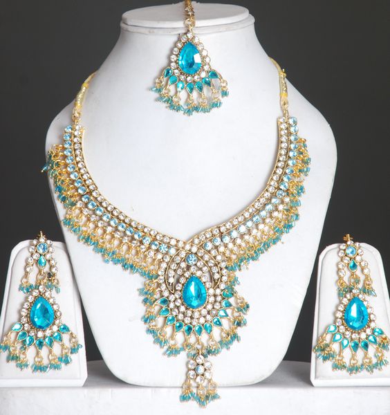 Artificial Jewellery Giving A Complete Definition To Fashion .