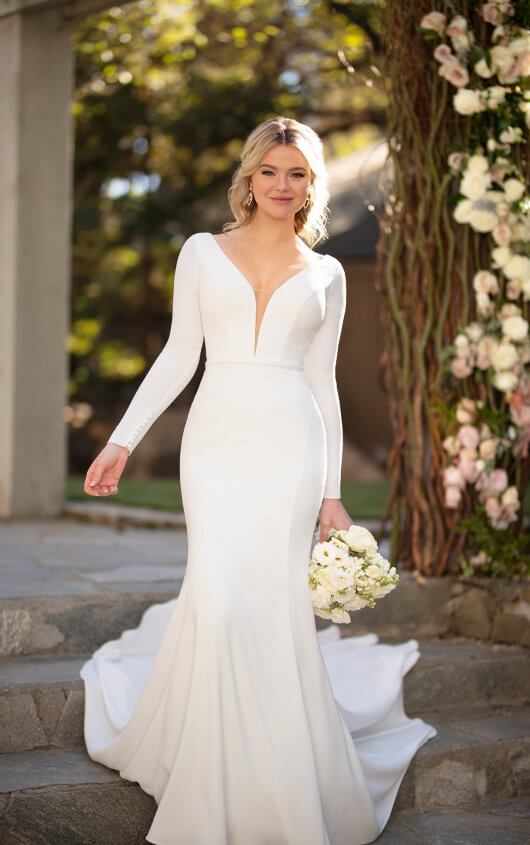 Simple and Sleek Long-Sleeved Sheath Wedding Dress