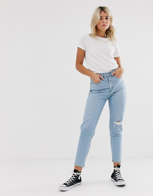 Levi's mom jeans in bleach wash | AS