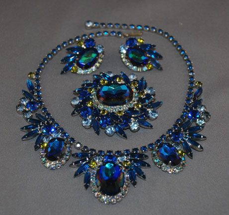 Learn How Much Your Vintage Costume Jewelry is Worth | Vintage .