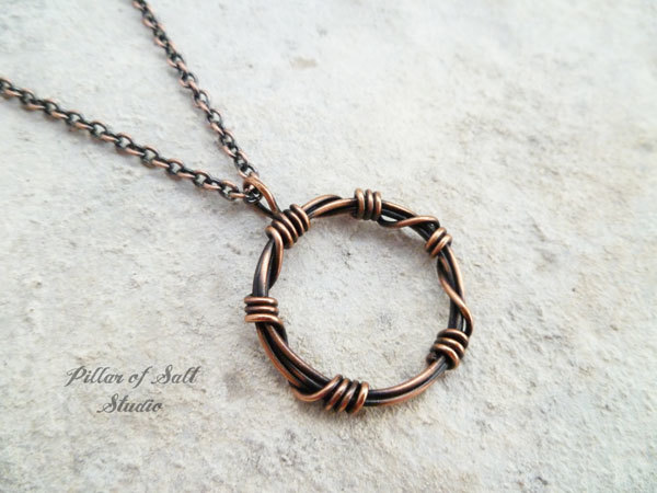 Barbed Wire" circle pendant wire wrapped copper necklace - Pillar .