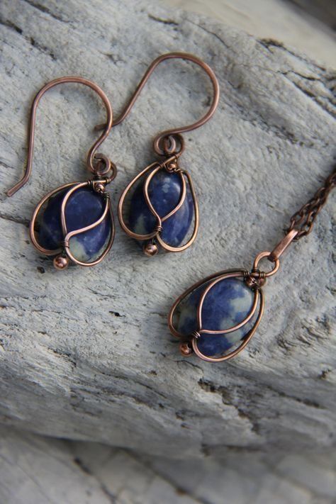 Amazing Handmade Wire Wrapped Jewelry (With images) | Wire work .