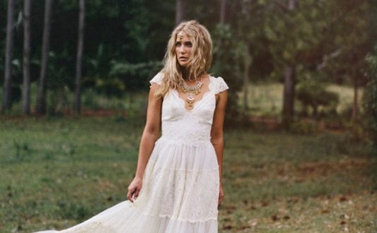 61 Great Elopement Wedding Dresses Ideas - Weddingoman