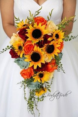 Best Fall Wedding Bouquets With
  Sunflowers