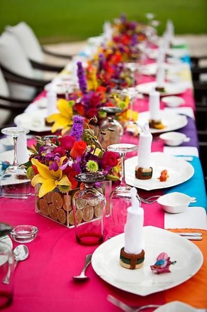45 Awesome Colorful Wedding Table Settings - Weddingomania .