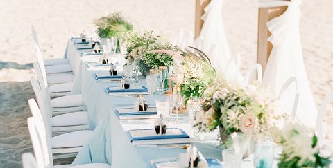 21 Gorgeous Beach Wedding Ideas for 2018 - Beach Theme Wedding Ti