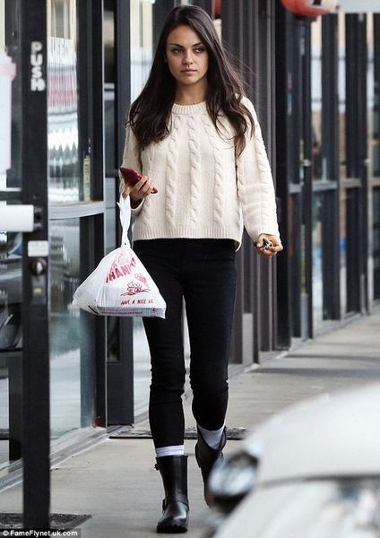 Mila Kunis Casual Style Inspiration - SuperHairModels in 2020 .