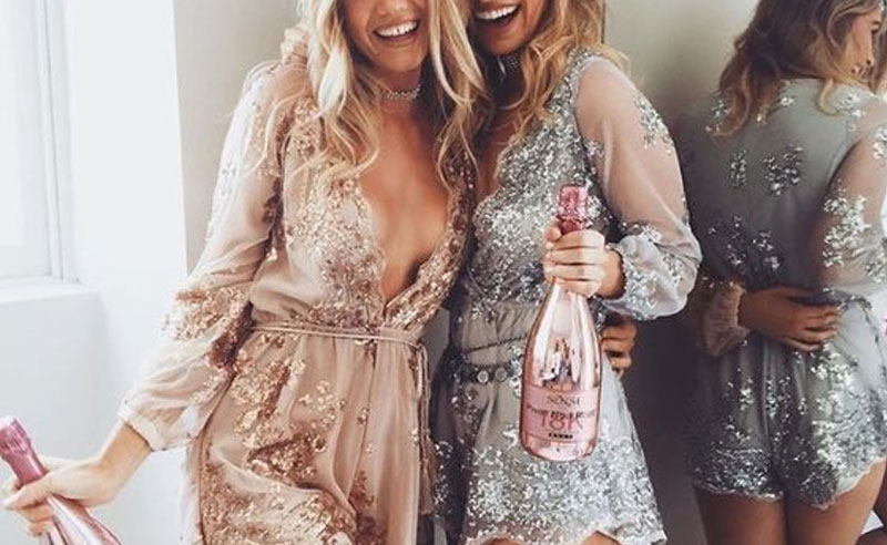 14 New Years Eve Outfit Ideas To Copy This Year - Society