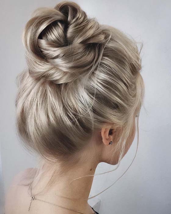 23 Tremendous Simple Updos for Busy Ladies – Women Style Bl