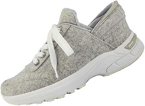 Reebok Women’s Club MEMT Sneaker – Classic Comfort & Style