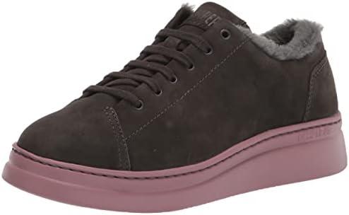 Explore trendy women's sneakers: comfort, style, and ⁤savings!