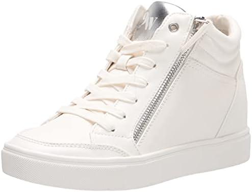 Discover Trendy Women's Sneakers for Every Occasion!