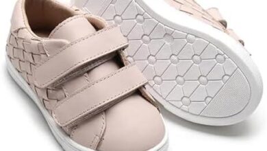 Explore Style and Comfort with Trendy Sneakers for Women!